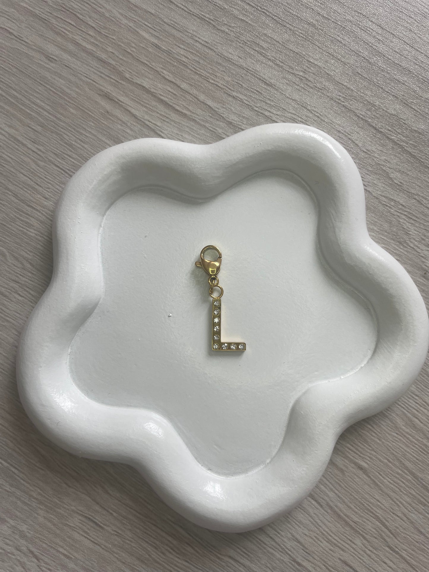 PENDENTIFS LETTRES