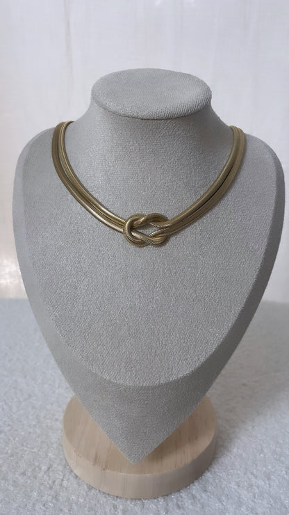 COLLIER SERPENTINE