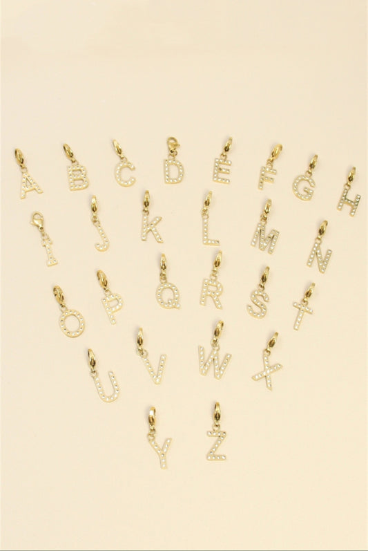 PENDENTIFS LETTRES